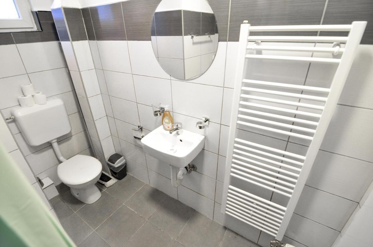 Cherry Hill Central Apartments Sarajevo Bagian luar foto